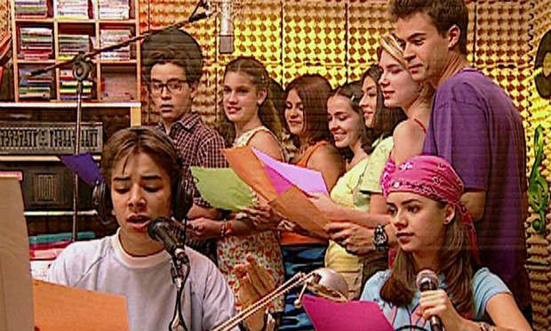 O seriado Sandy & Júnior foi exibido pela Globo entre 1999 e 2002. / Foto: Reprodução/ TV Globo