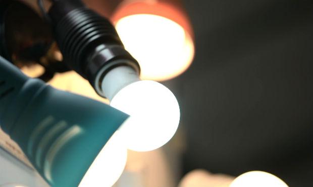 Lâmpadas de LED são mais econômicas, duráveis e sustentáveis