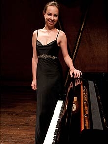 A pianista russa Daria Kiseleva encerra o evento no domingo